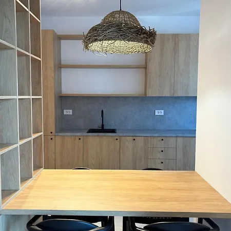 Apartment 812 Residence - Boutique Suites Bucharest